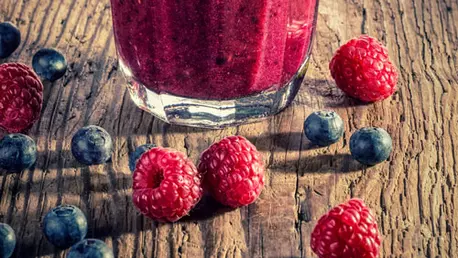 Sucuri naturale, foarte usor de preparat, care confera energie si ajuta la detofixiere 