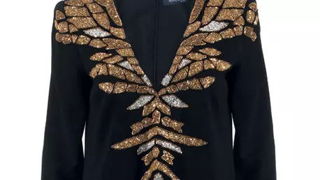 Clasicul negru, mereu in trend