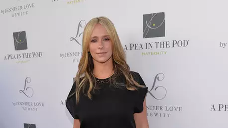 Jennifer Love Hewitt este insarcinata cu al doilea copil