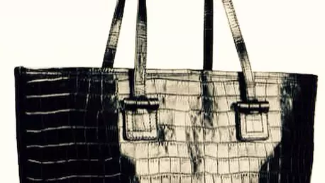 Concurs: castiga o geanta Emporio Armani!