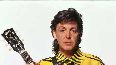 Care-i treaba cu teoria care spune ca Paul McCartney a murit?