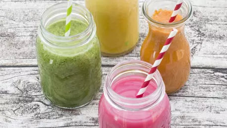 Ce sa consumi pentru a evita deshidratarea – 10 alimente care te mentin hidratata