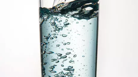 De ce trebuie sa bei apa dimineata, pe stomacul gol