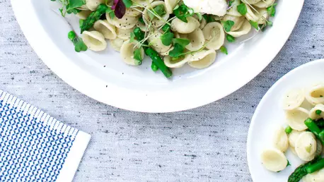 Paste cu mazare, sparanghel si mascarpone