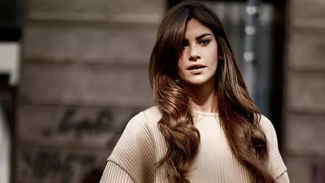 Cum să te trezești dimineața cu o piele mai fină și un păr mai sănătos