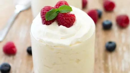 Prajituri cheesecake cu vanilie, fara coacere