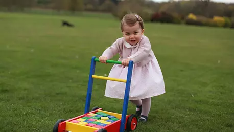 Printesa Charlotte a Marii Britanii a implinit un an