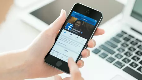 Cinci motive sa iei o pauza de la Facebook