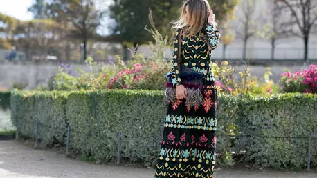 Top 10 moduri cool de a purta rochia maxi in acest sezon