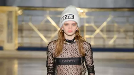 Alexander Wang colectia toamna iarna 2016-2017