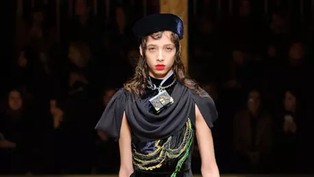 Prada colectia toamna iarna 2016-2017