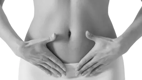 6 simptome ale cancerului ovarian