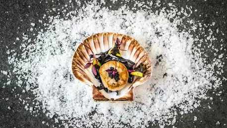 10 chefi pe care merita sa ii urmaresti pe Instagram