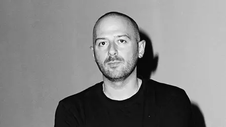 Designerul Demna Gvasalia a fost desemnat Personalitatea Anului 2016