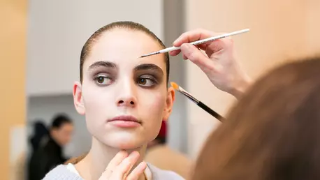 Pensule si bureti de machiaj – accesorii must-have pentru un make-up perfect