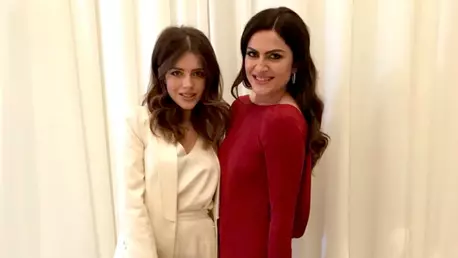 Alexandra Dinu si Alexandra Nechita, prezente la petrecerea lui Elton John dupa Oscaruri