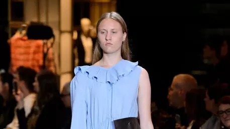 Vetements colectia primavara-vara 2017