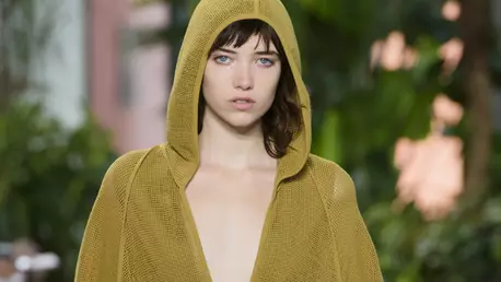 Sporty chic - cele mai cool si accesibile piese vestimentare ale saptamanii