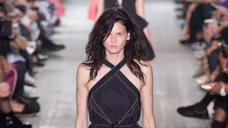 Alexander Wang colectia primavara-vara 2017