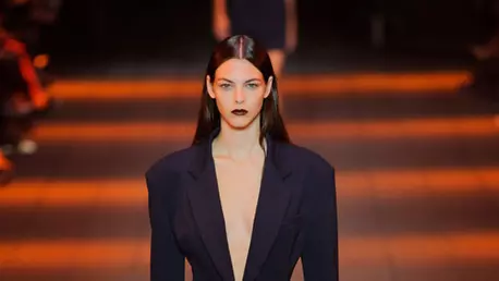 DKNY colectia primavara-vara 2017