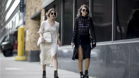 10 piese vestimentare perfecte pentru tranzitia vara-toamna