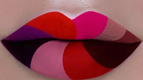 Pat McGrath si-a lansat o colectie permanenta de make-up