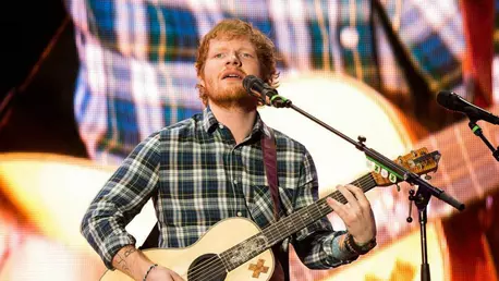 Ed Sheeran a fost lovit de o masina