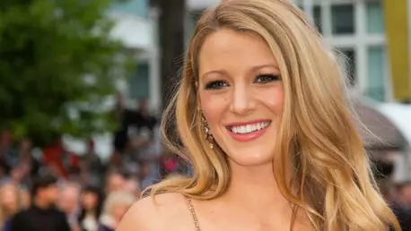 Blake Lively, o schimbare de look si o atitudine corespunzatoare