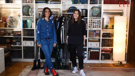 #ELLETeam: Cum să porți basca, în 2 stiluri diferite, cu Domnica Mărgescu și Cristina Crăciun (VIDEO)