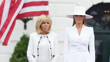 Brigitte Macron despre Melania Trump: „Nu are voie să iasă din casă”