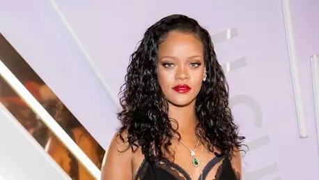 Rihanna a avut cel mai bun răspuns atunci când a fost întrebată dacă va fi prezentă la nunta Prințului Harry cu Meghan Markle