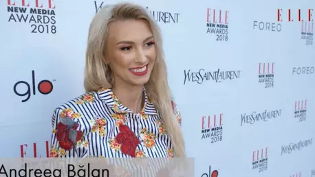 Andreea Bălan - artistă și activistă la ELLE New Media Awards