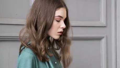 5 simptome care pot indica prezența cancerului tiroidian