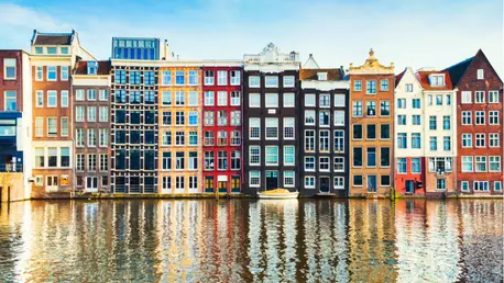 10 locuri pe care trebuie să le vizitezi înainte să împlinești 30 de ani