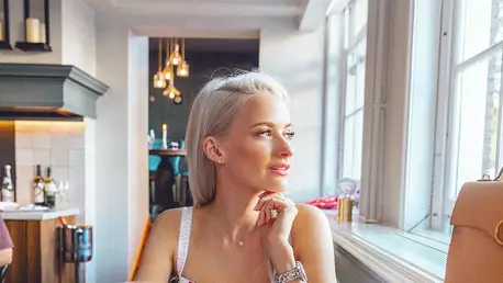 4 semne care îți arată că ai putea avea alergie la alcool