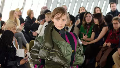 Sacai colecția toamnă-iarnă 2018-2019