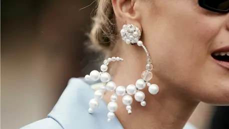 Cele mai stylish perechi de cercei de care te vei îndrăgosti