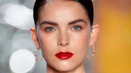 Rujuri de primăvară: 15 nuanțe pentru buze seducătoare