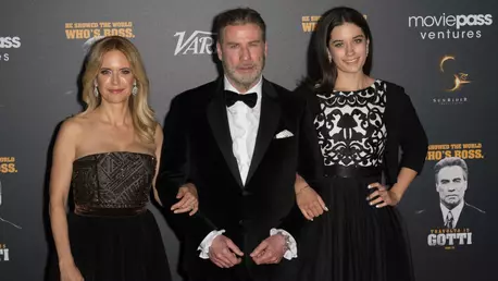 Ella Bleu calcă pe urmele părinților ei faimoși, John Travolta și Kelly Preston