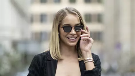 8 motive pentru care femeile puternice rămân adesea singure