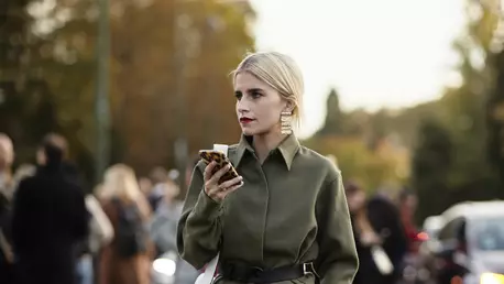 Cum să fii împăcată cu trecutul partenerului