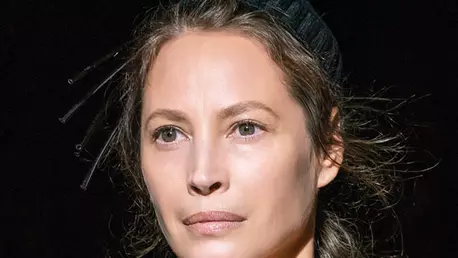 ELLE BEAUTY: Despre frumusețe, la orice vârstă