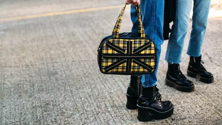 10 cei mai cool bocanci punk