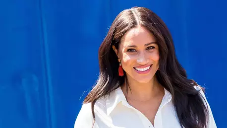 Celebritățile care se machiază singure