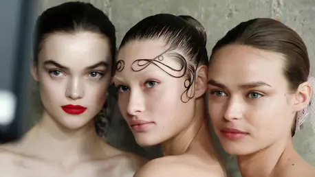 10 coafuri speciale pentru Revelion 2020