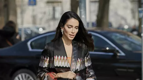 Top 10 accesorii stylish pentru petrecerile sezonului