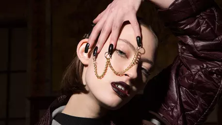 Top 15 cele mai spectaculoase modele de unghii pentru Revelion 2020