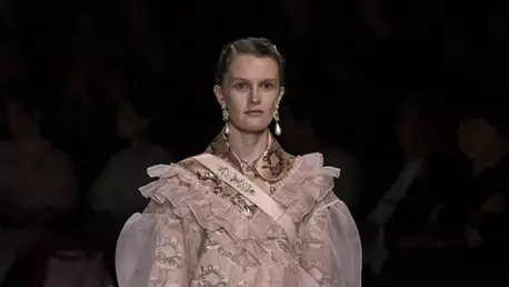 Simone Rocha colecția primăvară-vară 2020