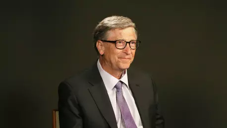 Bill Gates anunță când ar putea începe producția la scară largă a unui vaccin pentru coronavirus