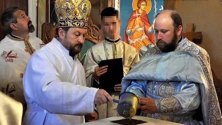 Fostul episcop de Huși Cornel Onilă, reținut pentru viol